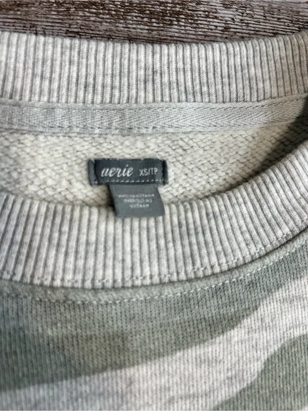 Aerie Camo Crewneck Cozy Crewneck Size XS - Image 3