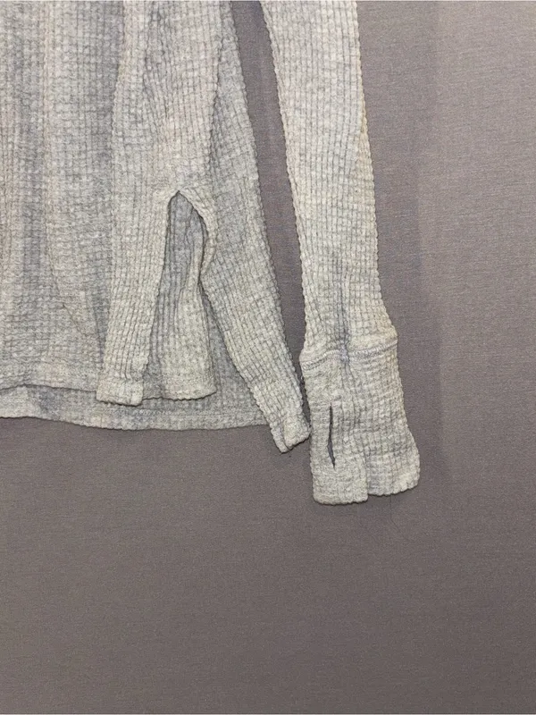 Offline by aerie Women's Light Gray Waffle Henley Long-Sleeve Top XS - Image 2
