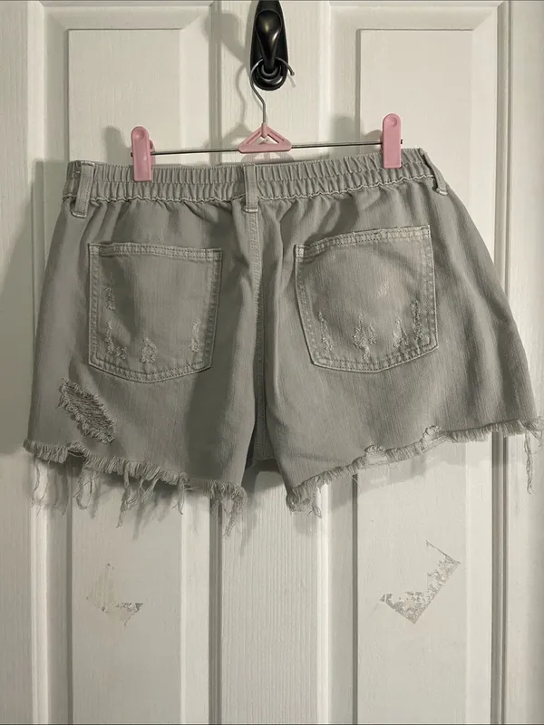 aerie Light Gray Distressed Denim Shorts with Frayed Hem - Image 3