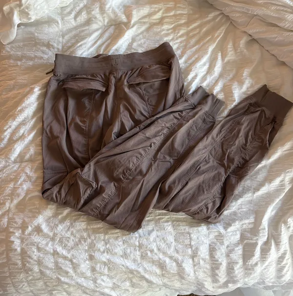 Lululemon Dance Studio Cargo Joggers - Image 3