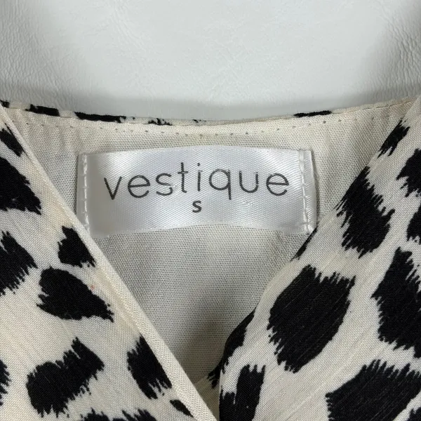 Vestique Womens Leopard Animal Print Romper‎ Black White V-Neck Small Boho Chic - Image 3