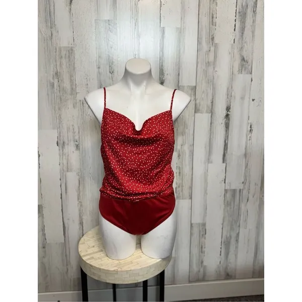 Trixxi red bodysuit size medium - Image 2