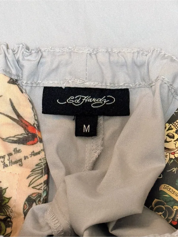 NWT Ed Hardy Drawstring Cargo Pants Grey Low Rise Butterflies Phoenix Graphic M - Image 6