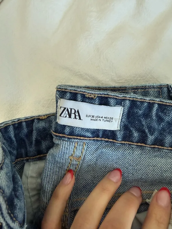 ZARA Jeans - Image 4