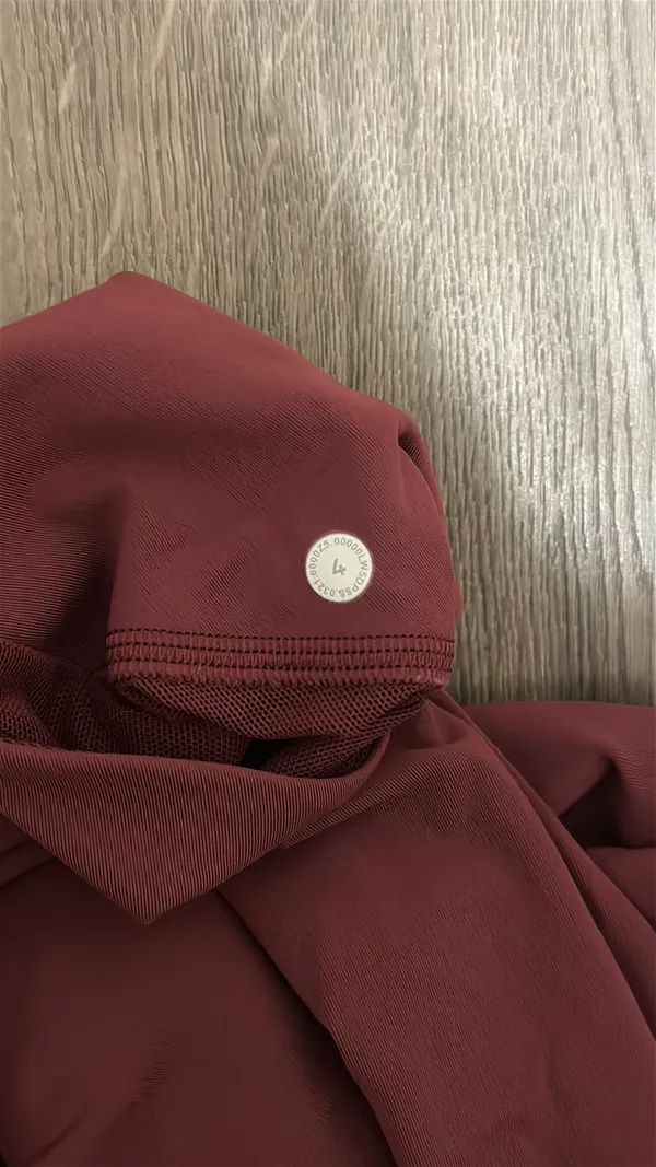 Maroon Lululemon Leggings Align 25" - Image 4