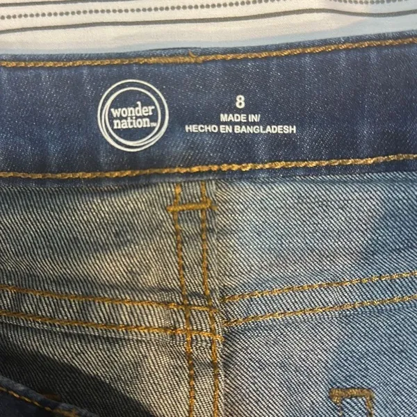 Wonder Nation Jean Shorts Size 8. Waist 26 inches - Image 8