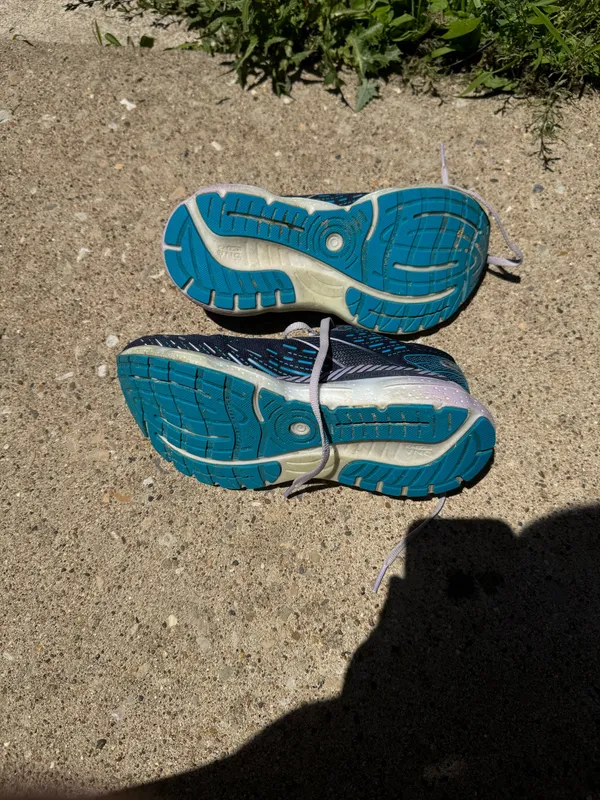 Brooks Women’s Shoes - Image 4