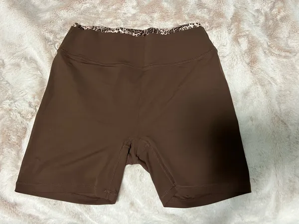 Amazon Workout Set - Image 5