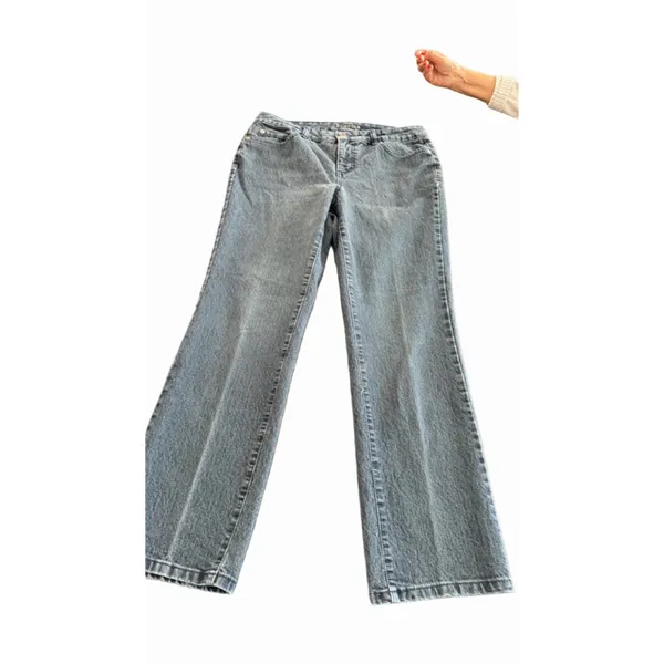 Sonoma Goods for Life ankle fit Jeans Medium Wash - Size 8 - Image 5