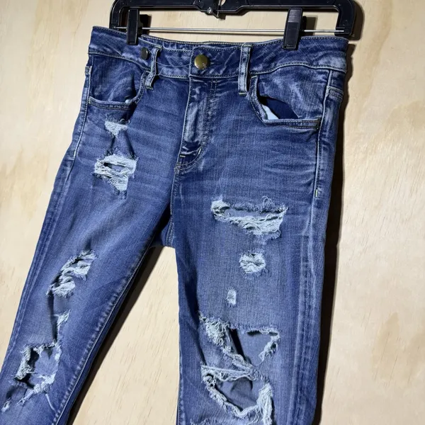 American Eagle Womens Size 8 Jegging Crop Super Stretch Distressed Jeans Blue - Image 3