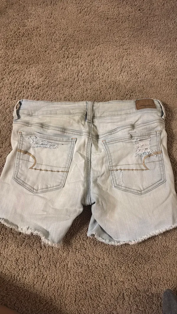Light Wash American Eagle Shorts - Image 5