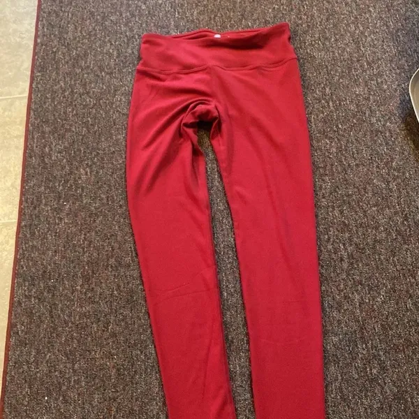 ‎Yogalicious red leggings small - Image 4