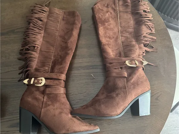 Cato Brown Suede Fringe Mid-Calf Heeled Boots - Image 2