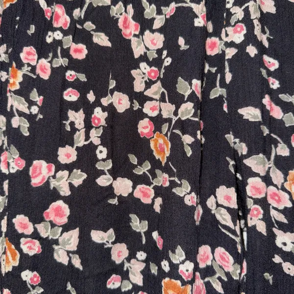 BILLABONG Black floral print flare rayon pants sz S ✨ - Image 3