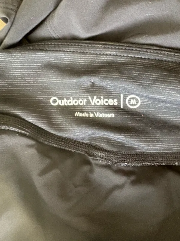 Outdoor Voices Black Athletic Shorts - Image 6