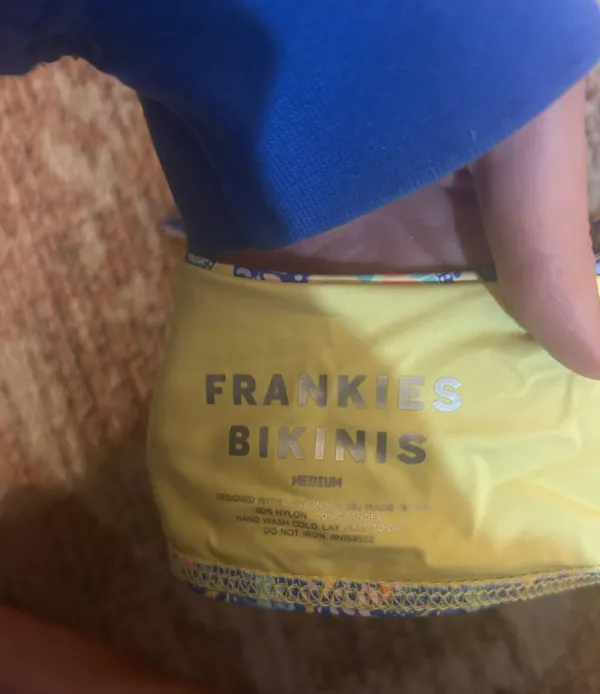 Frankie's Bikinis Top - Image 3
