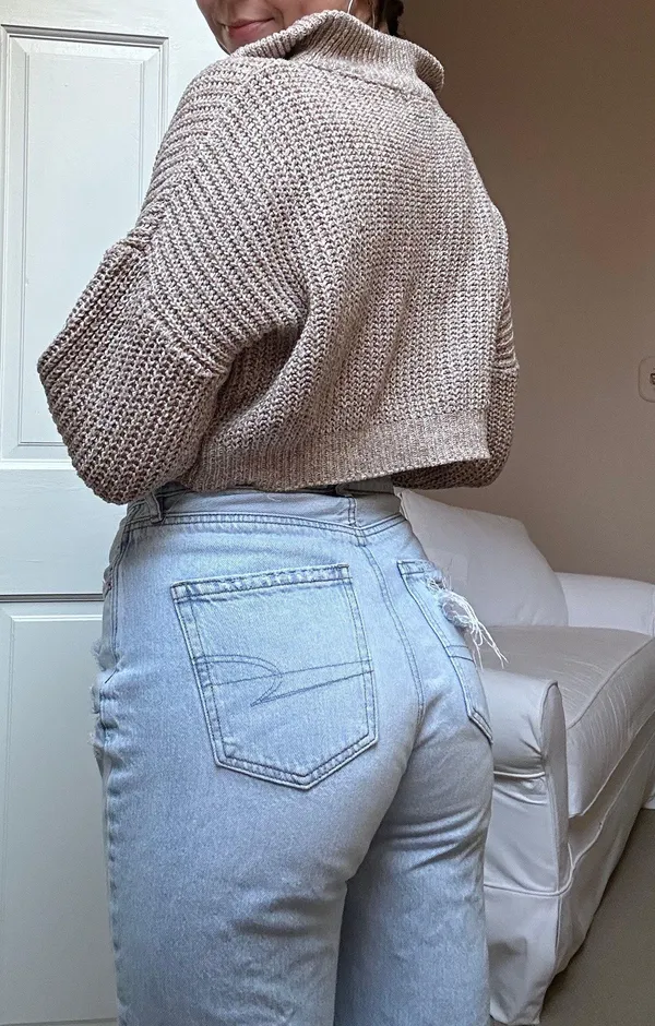 SheIn Beige Crop Sweater - Image 3