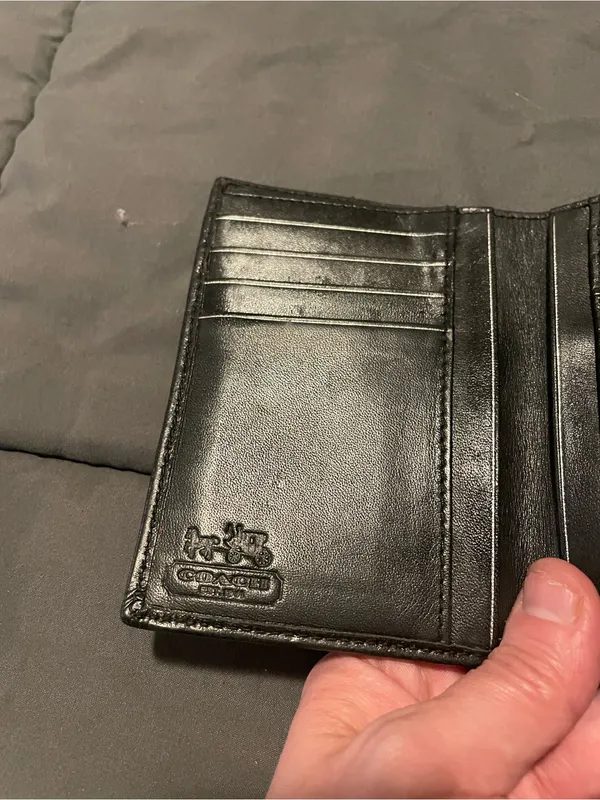 Vintage Coach Black Signature Canvas Trifold Wallet - Image 3
