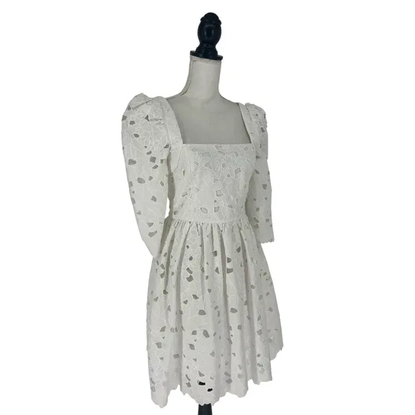Cara Cara NWT Hart Eyelet Dress Cotton Square Neck‎ Mini Dress Brodererie Size 4 - Image 9