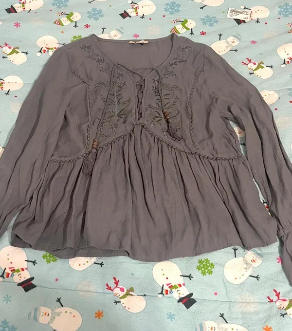 Altar'd State, long sleeve - Image 3