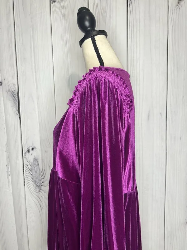Umgee Women's Velvet Jewel Toned Purple Top Size M Fairy Smocked V-Neck - Image 5