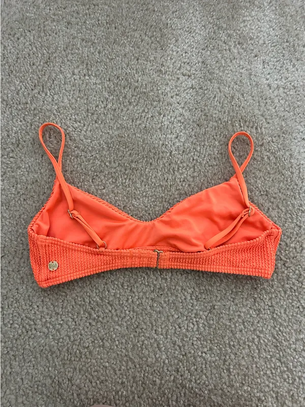 Billabong Bathing Suit Set - Image 3