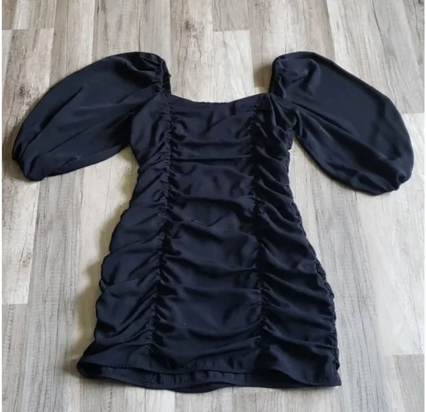 Abercrombie Black Ruched Dress NWT - Image 2