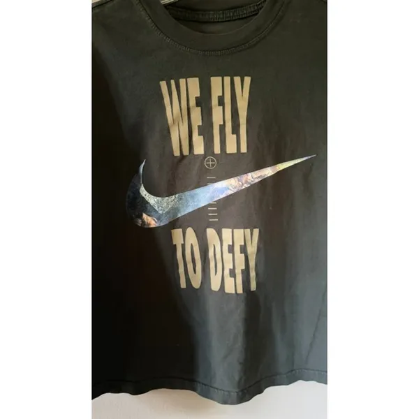 Nike Women’s Size M Hoodie & Long Sleeve Tee Lot Gray Olive Swoosh Just Do It - Image 8