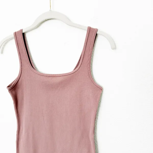 [Abercrombie & Fitch] Dusty Pink Seamless Rib Knit Scoop Neck Bodysuit Sz Medium - Image 5