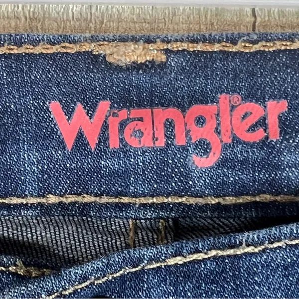 Wrangler Size 8 Medium Straight Leg Medium Blue Denim Wash Jeans w/5 Poc… - Image 5