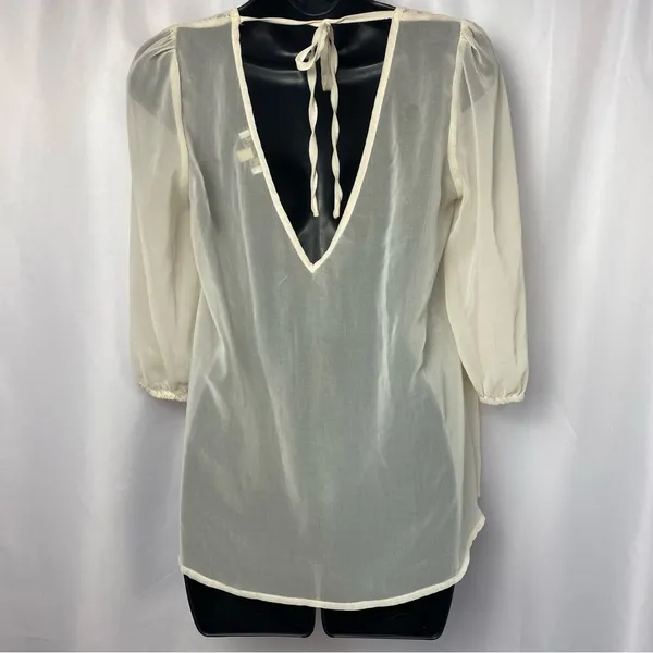 Altar'd State Cream Ivory Sheer Floral Lace Top Scoop Neck Size Medium‎ V Back - Image 4