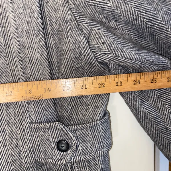 Vintage Union Made Abbmoore Wool Blend Grey Herringbone Coat/Jacket Made in USA - Image 2