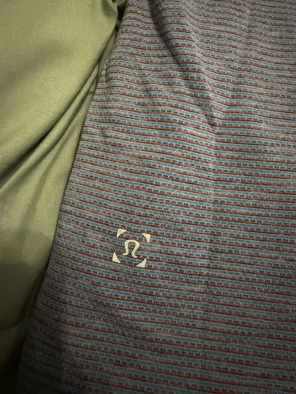 Lululemon Men’s Metal Vent Shirt L - Image 5