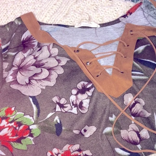 Entro floral dress size small - Image 6