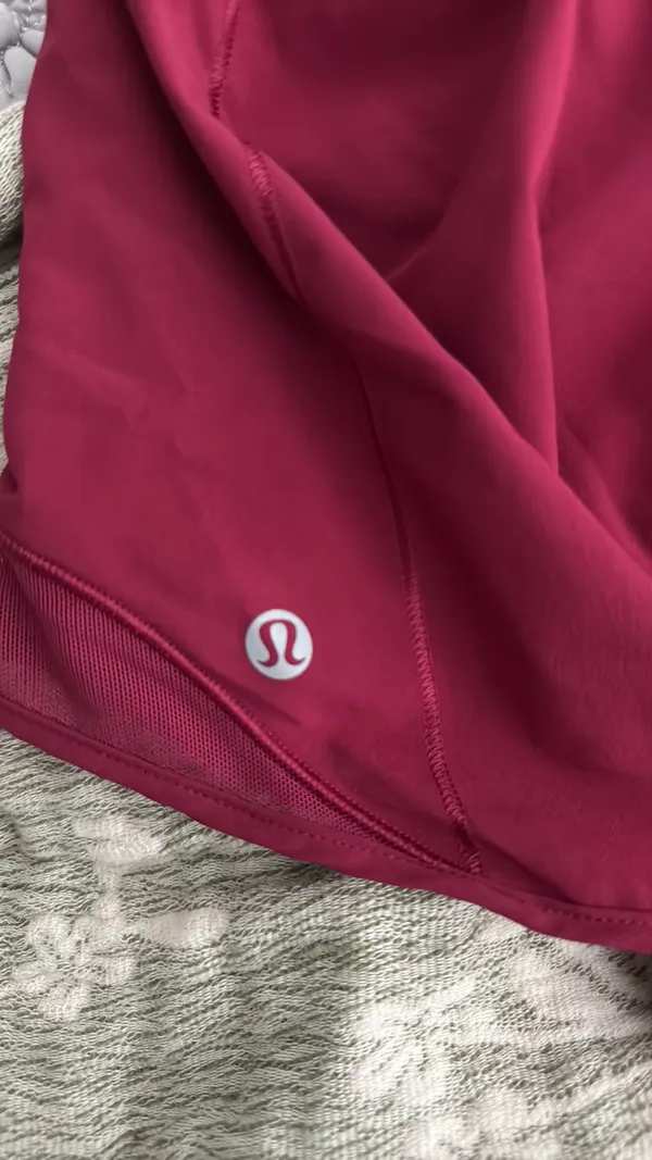 Lululemon Shorts Hotty Hot - Image 3