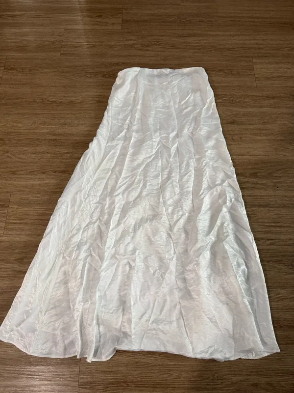 Abercrombie White Maxi Dress - Image 3