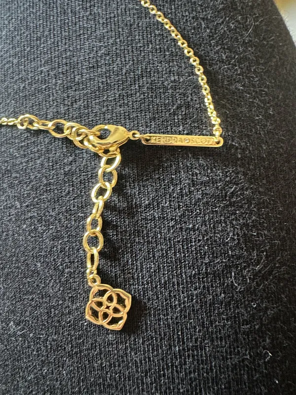 Kendra Scott Necklace - Image 4