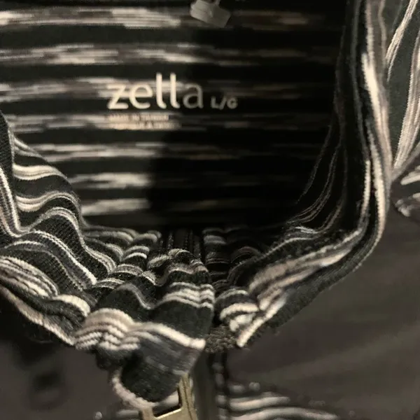 Zetta zip up jacket size large Black - Image 2