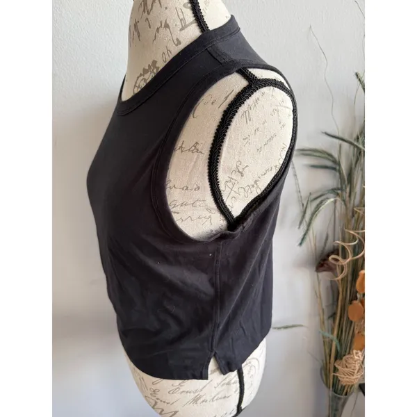 Lululemon Black All‎ Yours Cropped Tank Top High Neck Sleeveless Workout Size 8 - Image 3