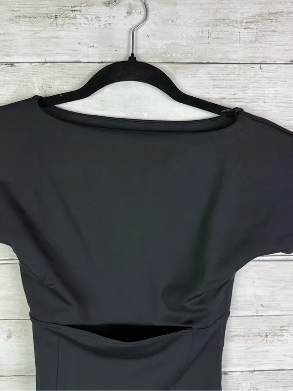Girlfriend Collective Black Cutout Cap-Sleeve Women's Top Size Small - Image 3