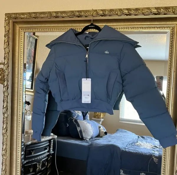 ALO Yoga Captivate Puffer Bluestone / XS - Image 3