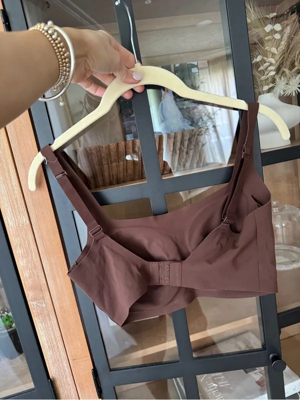 SKIMS Cocoa Seamless bralette Adjustable Straps naked contour Small logo - Image 5