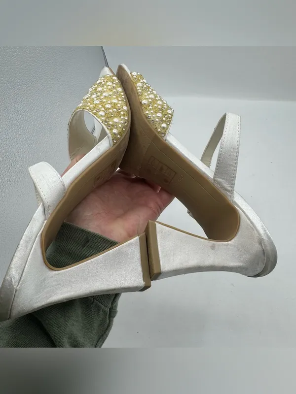 Dolce Vita Nasia Rhinestone Block‎ Heel Sandals White Size 8 bridal rehearsal - Image 10