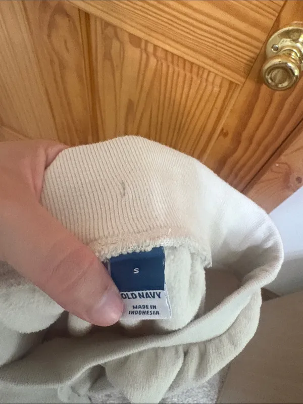 Old Navy Size Small Off-White Fleece Jogger Sweatpants - Image 3