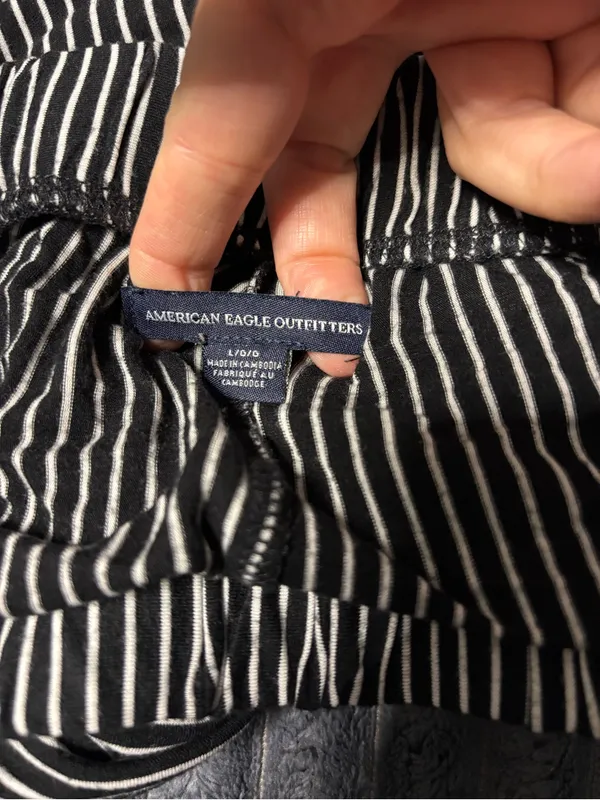 American Eagle Outfitters Black Pants with White Pinstripes - Image 4