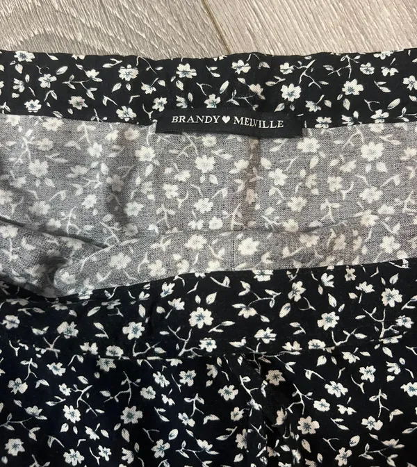 Brandy Melville skirt - Image 2