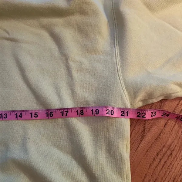 Cropped hoodie - Image 2