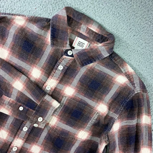 BDG Plaid Flannel Shirt Women M Raw Hem L/S Indie‎ Western Boho Retro Boxy Cabin - Image 2