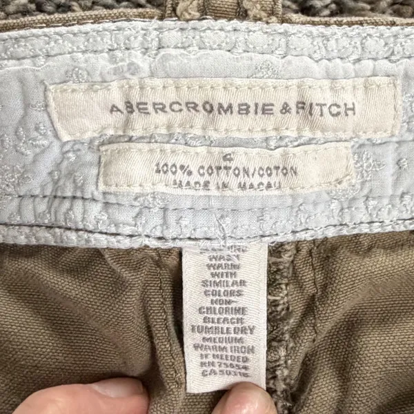 Abercrombie & Fitch Y2K women's green cargo utility cropped embroidered Size‎ 4 - Image 7