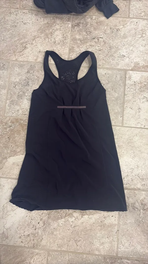 Lululemon dress - Image 5